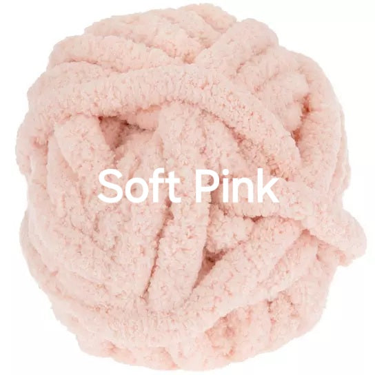 10/8 Chunky Yarn Pumpkin 6pm