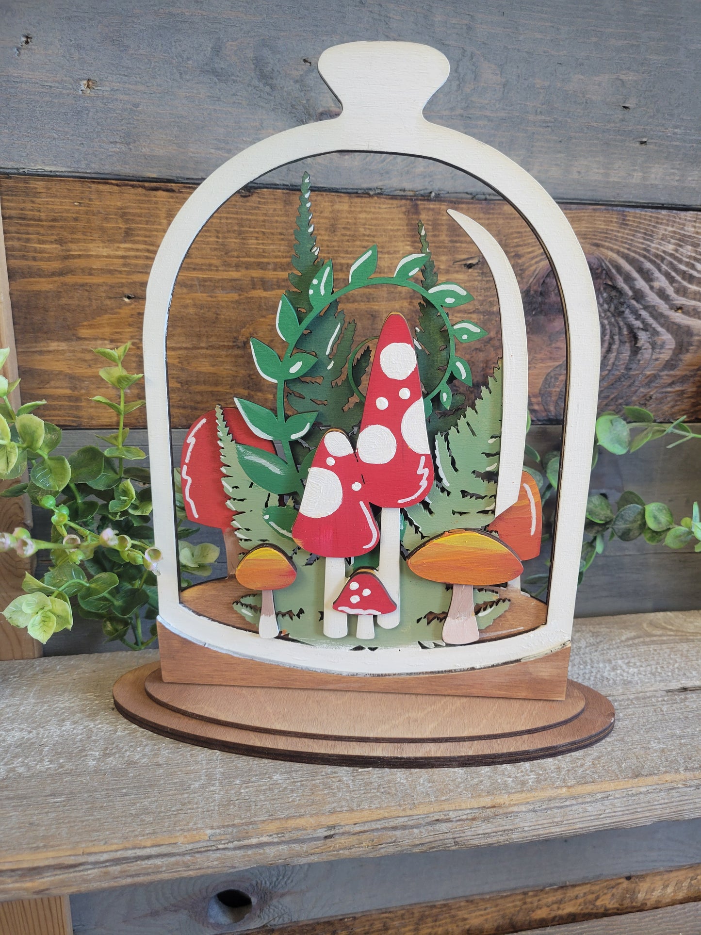 Wood mushroom terrarium