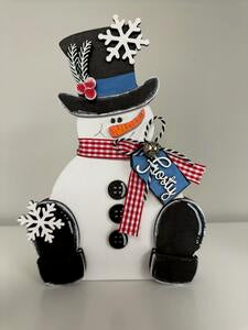 Sitting Snowman