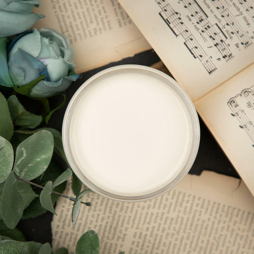 Jar of Dixie Belle Chalk Paint Buttercream