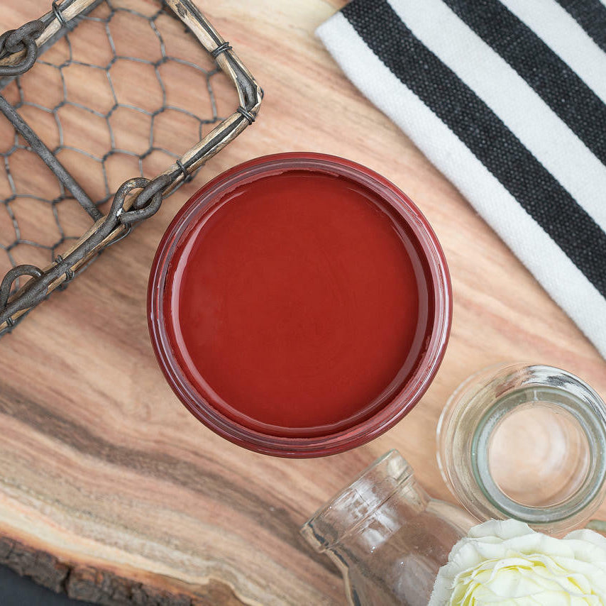 Jar of Dixie Belle Chalk Paint Rustic Red 