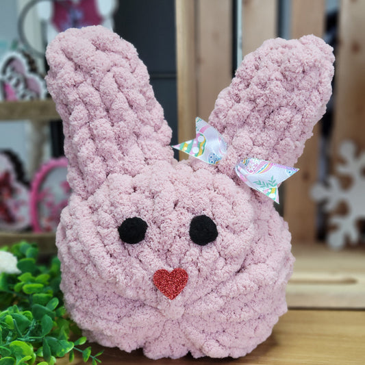 3/16 @ 6pm Finger Knit Bunny