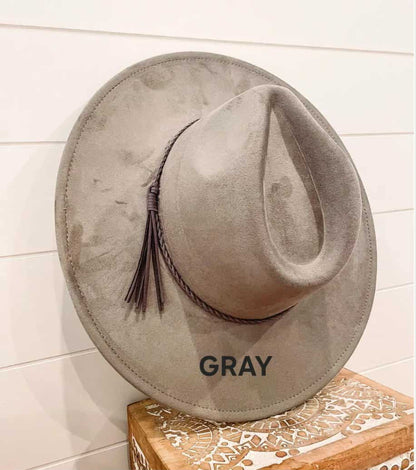 12/2 Hat Burning Class and Embellishment Bar 6pm