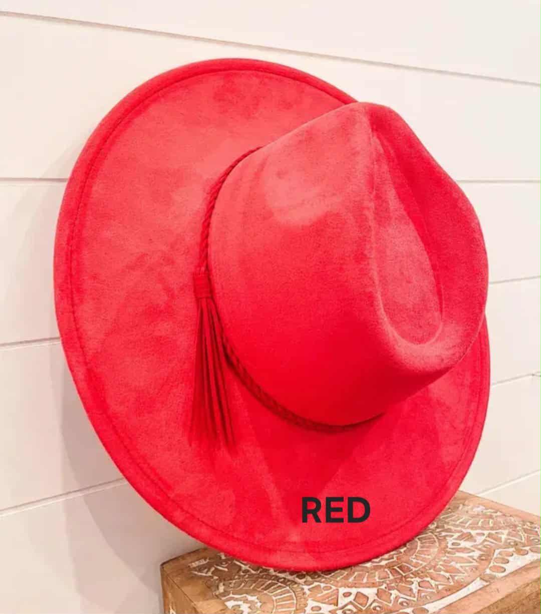 12/2 Hat Burning Class and Embellishment Bar 6pm