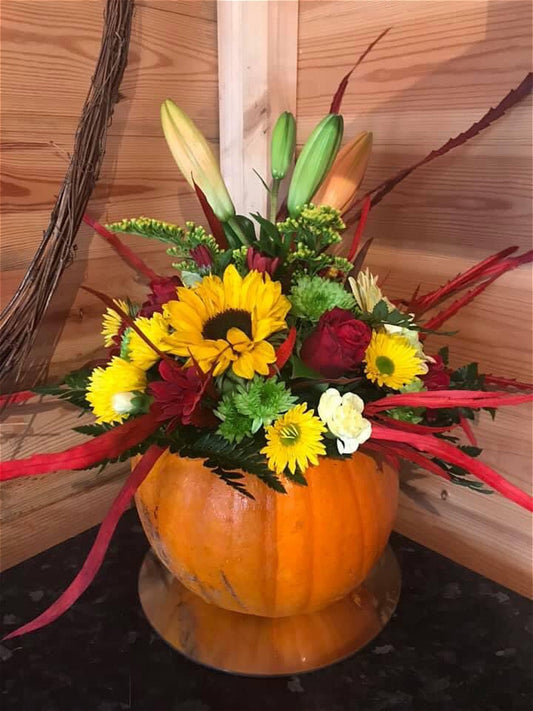 10/27 Fresh Flower Pumpkin Decorating 6pm