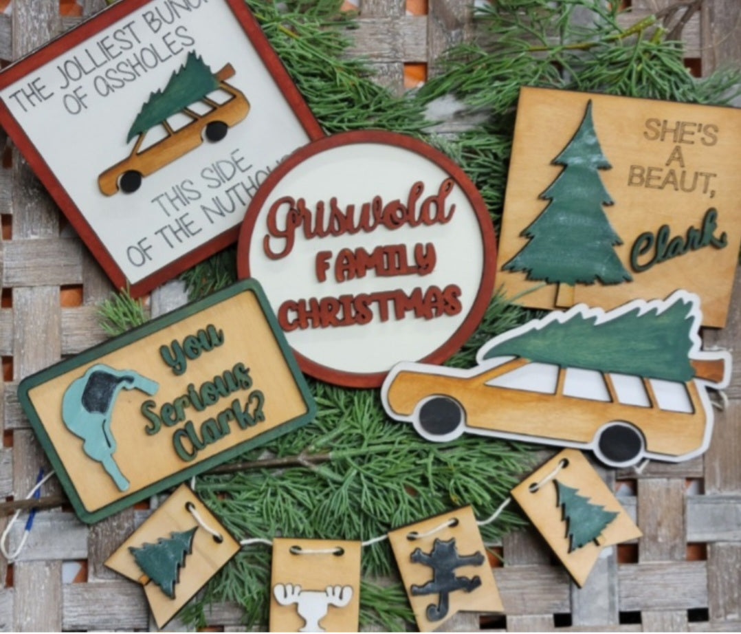 12/10 Merry and Bright: A Christmas Vacation Craft Night 6pm