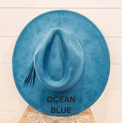 12/2 Hat Burning Class and Embellishment Bar 6pm