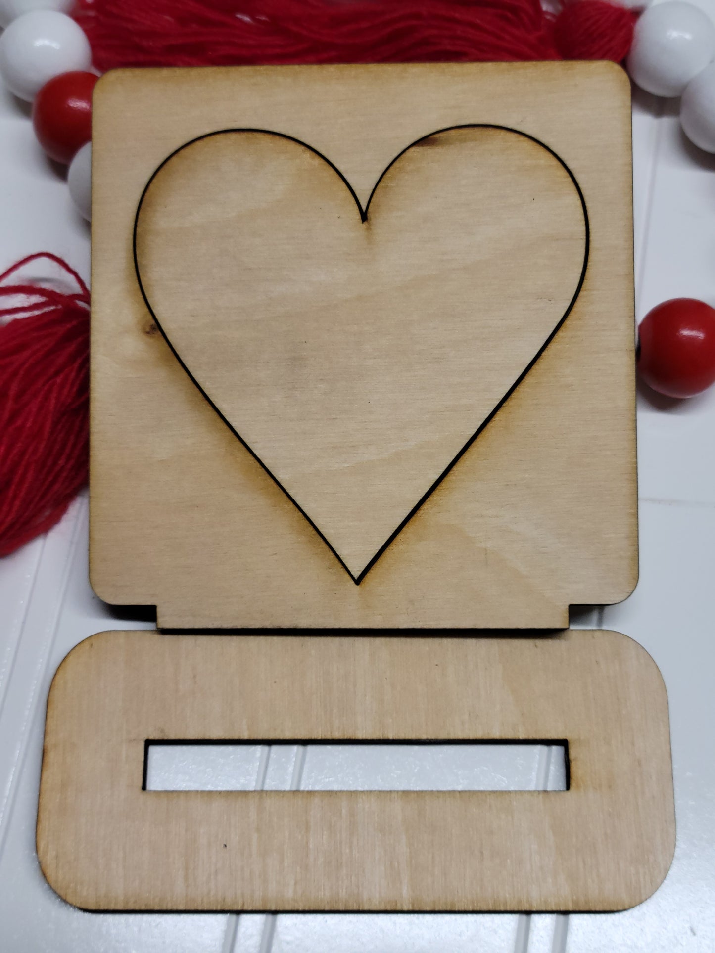 Standing Heart Frame